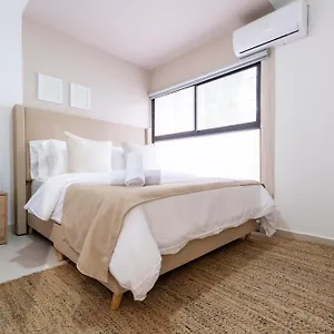 Cozy Located In Manila With Jacuzzi And Ac Apartamento